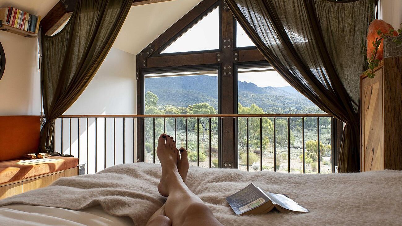 Bed with a view Nook On The Hill